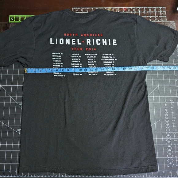 Lionel Richie ✨ T-Shirt - Picture 6 of 10